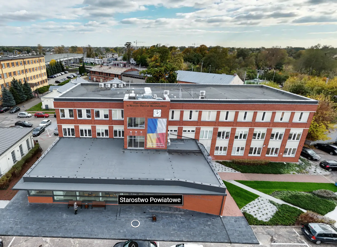 Starostwo Powiatowe, ul. Ignacego Paderewskiego 1b, 05-100 Nowy Dwór Mazowiecki